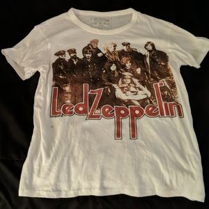 led Zeppelin tee size small